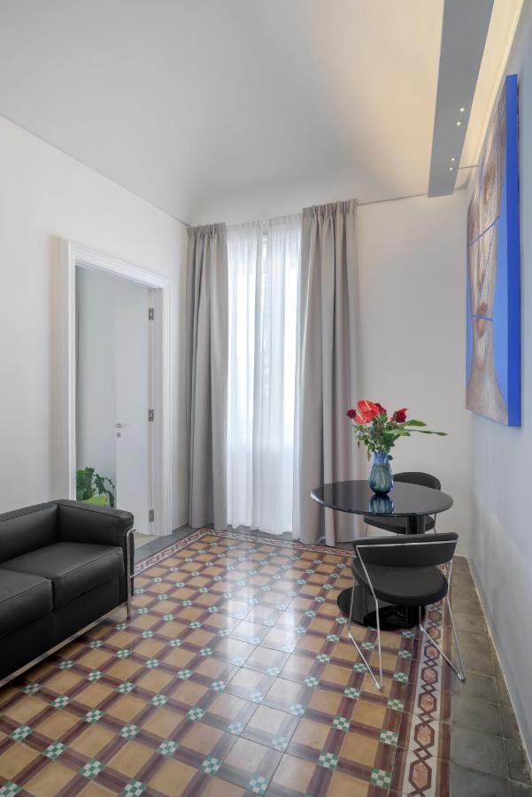 Sikelia Suites Ното Экстерьер фото