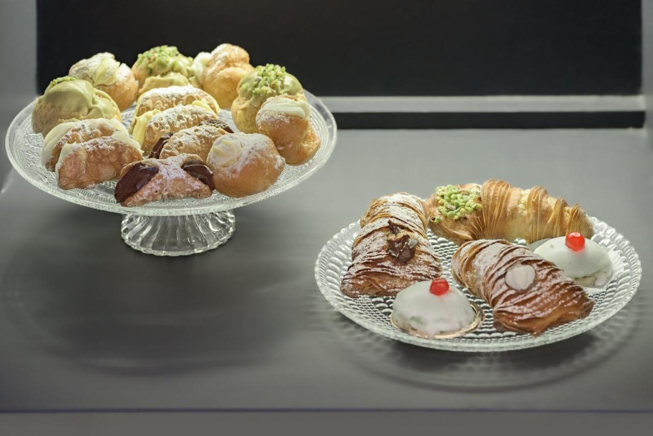 Sikelia Suites Ното Экстерьер фото