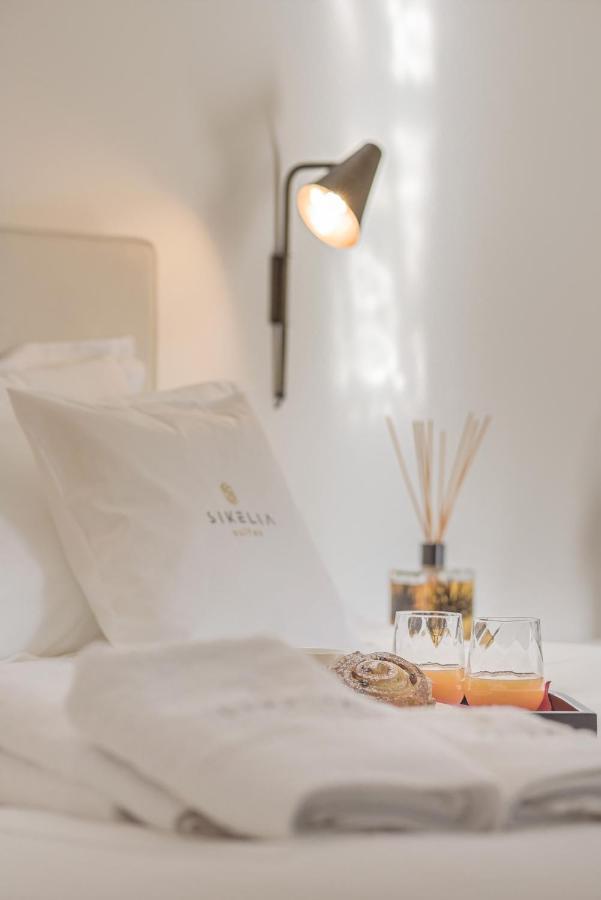 Sikelia Suites Ното Экстерьер фото